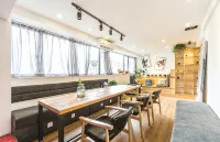 Xiaolingjie Youth Apartment (Park Front Subway Station Branch) -  โฮสเทล