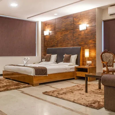 Athasri Hotel Infantry Road Các khách sạn gần Hồ Ulsoor