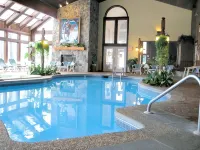 Nordic Village Condominium Resort - Pools