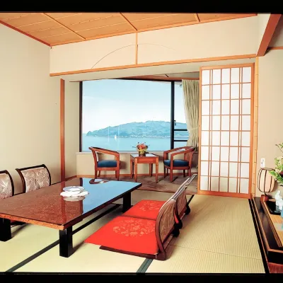 Hatoya Hotel โรงแรมใกล้อันจิน เมมโมเรียล พาร์ค