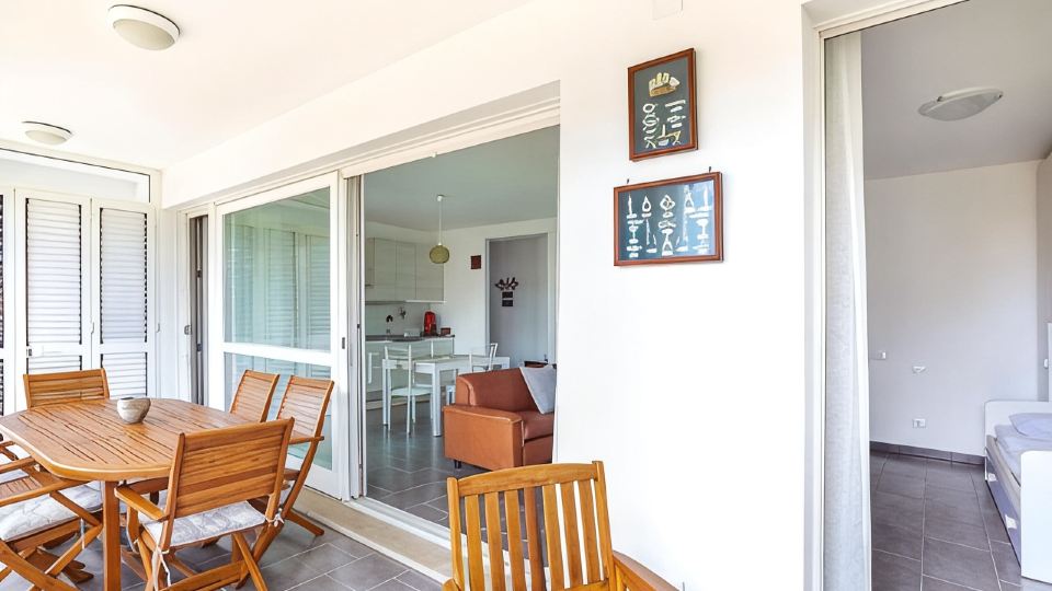 Charming 3-Bedroom Apartment in Scenic Sperlonga, Italy