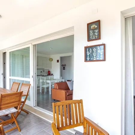 Charming 3-Bedroom Apartment in Scenic Sperlonga, Italy