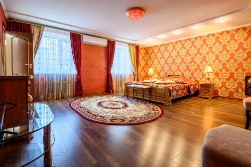 Saratovskaya Hotel - Pools