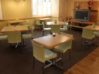 La Quinta Inn & Suites by Wyndham Coral Springs South - sarapan