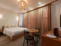Palm Tbilisi Boutique Hotel Hotels near Vera