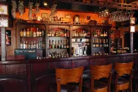 Ural Hotel - bar