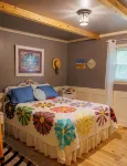 Charming Lakehouse overlooking Greers Ferry Lake - balcón