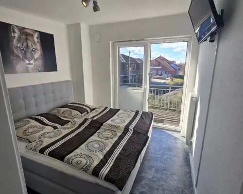 Modern vacation home Deichkieker with its own sauna Hotels in Tossens