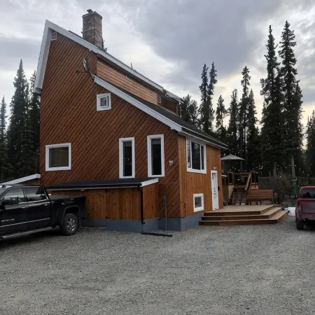 Funky style house with the outdoors at your feet, yet within city limits!