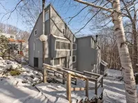 Spacious 4-bedroom townhome with amenities in Waterville Estates. Hotels in Campton