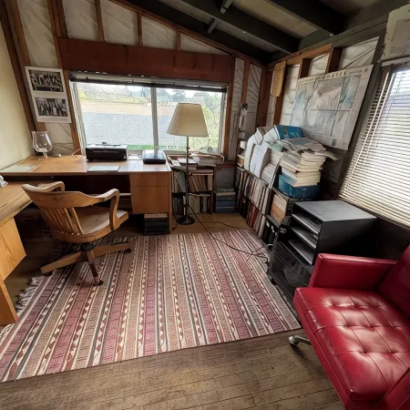 Charming baseball themed 2-story building with cable TV, wi-fi & stereo system. Hotéis em Berkeley