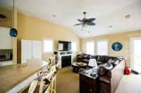 Mermaid Way - beach 5 min walk, pool w/heater, hot tub, game room, pet friendly - 3-Star