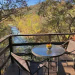 Peaceful and private cabin overlooking the Little Buffalo River. - Homestays