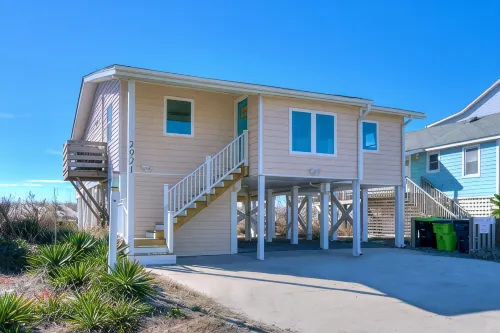 4Br 2BA Oceanfront Cottage- Fish, Fun & Sun! Relax, Recharge, Repeat!- Book Now! - de playa