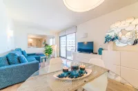 Fantastic 5-storey building with gigantic sea views, 2 bedrooms - 2-Sterne