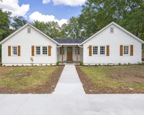 Cozy 2BR Cottage in Downtown Warm Springs (A) Hotels in Meriwether County