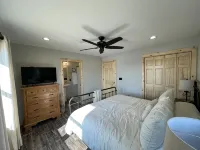 All-Season Beach House Castle Rock Lake - Larry's Lodge - Wifi