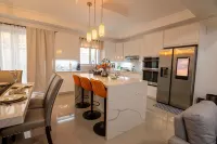 The Luxurious Chateau - 4-Star