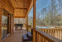 Piney Knob Cabin  15 Min To Lake Lure - 30 Min To Tiec - Hot Tub - Stocked Pond