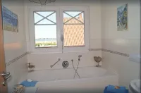 Fantastic FH, terrace, fireplace, close to the Baltic Sea, Bodden view - Wifi