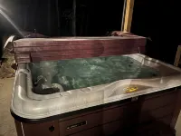 "Hilltop Hideaway"  - A "GEM" in beautiful Hocking Hills ! - シャレー