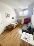 Quite, artsy apartment in a central location - 2-Star