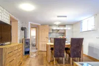 Alpen-hostel Talstation 4, Buxacher Straße 23 mit Motorradvermietung - Homestays