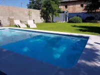 Country house with pool, jacuzzi for 12 people. - Homestays