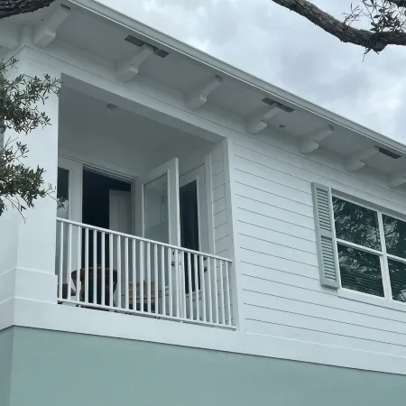 Spacious 3 Bedroom with Garage Easy Walk to Downtown Stuart and Riverfront Park.