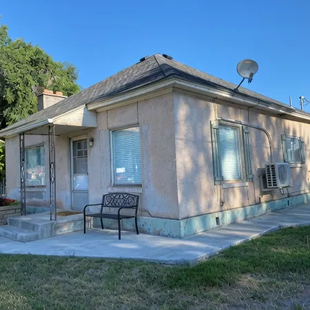 Mountain Biker's Heaven, Quiet 2-Bedroom, 1 Bath Near Trails and National Parks