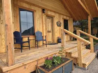 Elkhorn Cabin at Columbia Mountain Ranch near Glacier National Park - Feriehus
