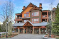 Penthouse at Blue Sky Resort — Gondola & Spa - Jacuzzi