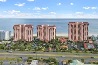 Updated condo w/ beautiful OCEAN views @ the Desirable SEA CHASE condominiums!