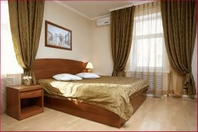 Lotos Hotel