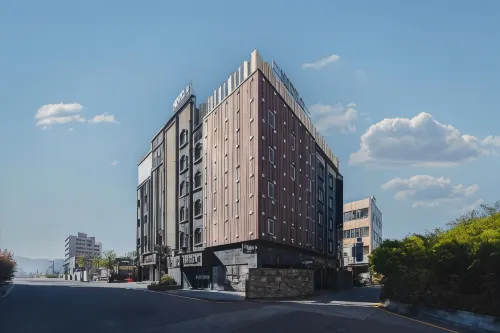 Hotel V - Pysäköinti