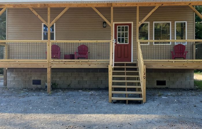 Barn and bling on Windrock
