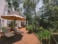 The Manor at Ngorongoro 카라투 호텔