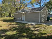 CWR Cottage - A cozy cottage in a quiet country setting