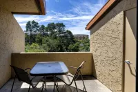 Superb 1-Bedroom Beach Condo at Seascape Beach Resort in Aptos, CA - Wifi