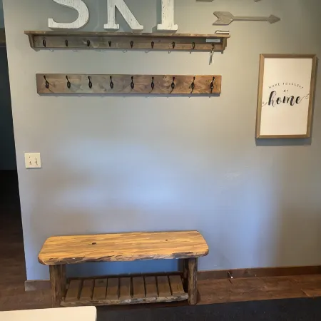 Cozy remodeled condo close to the Village!
