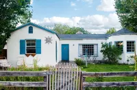 Walk to Main St! 20 min drive to Whitney Portal. High speed internet