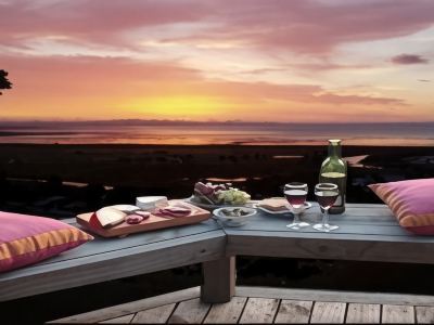 Grafton Cottage & Chalets
