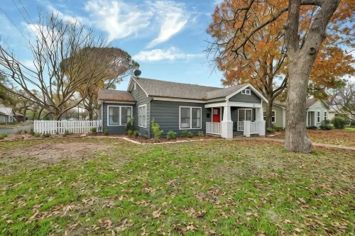 Harley House with Hot Tub & Grill - Historic District - 5-Star