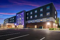 Holiday Inn Express & Suites CHICAGO - HOFFMAN ESTATES by IHG - Pet friendly