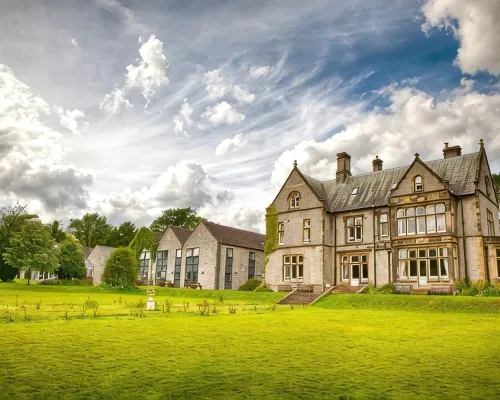 YHA Castleton Losehill Hall Hotels in Hope Valley