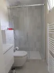 Two-storey house with dishwasher and washing machine - บังกะโล