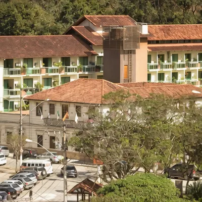 Hotel Dominguez Plaza Hotels near Eduardo Guinle Stadium - Friburguense A.C.