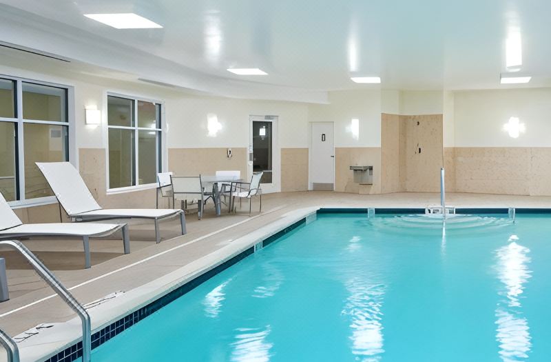 Holiday Inn Express & Suites Auburn Hills by IHG photo 4