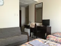 Asahi City Inn Hotel - parking
