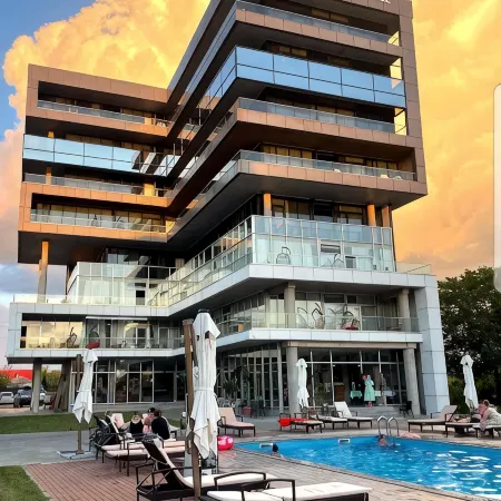 HOTEL NOBILIS HALL